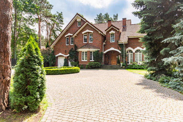 Best Driveway Pavers Near Me  in Elroy, WI